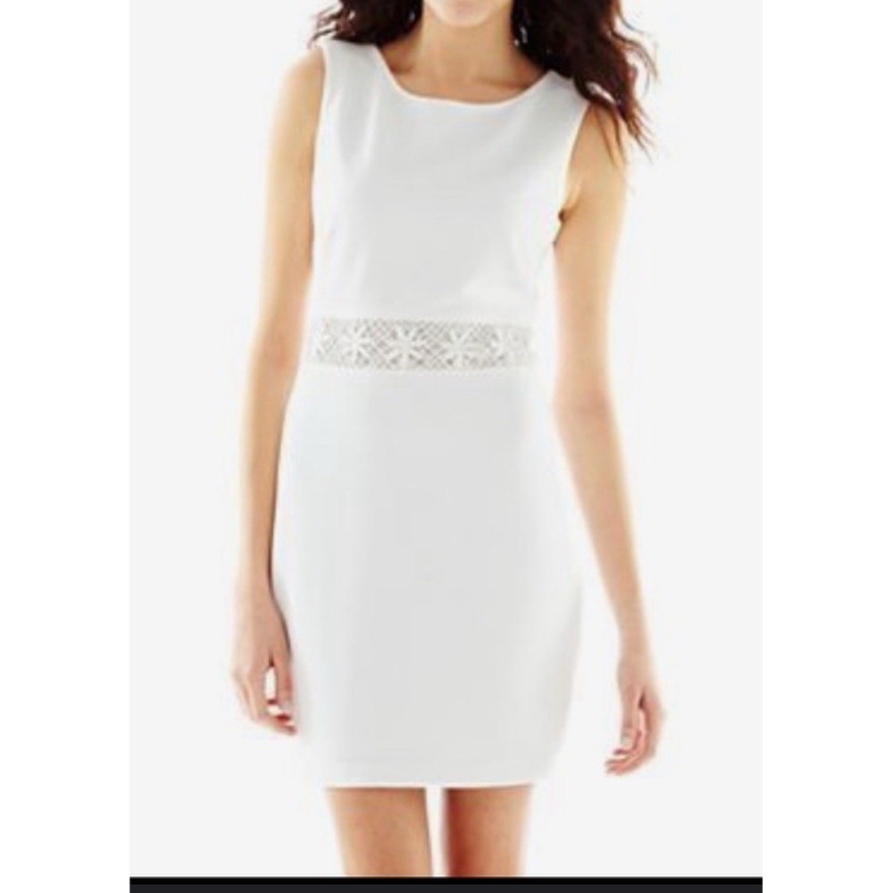 Bisou Bisou 5 White sleeveless Lace dress. Knee length.‎ New with Tags Sz 6.